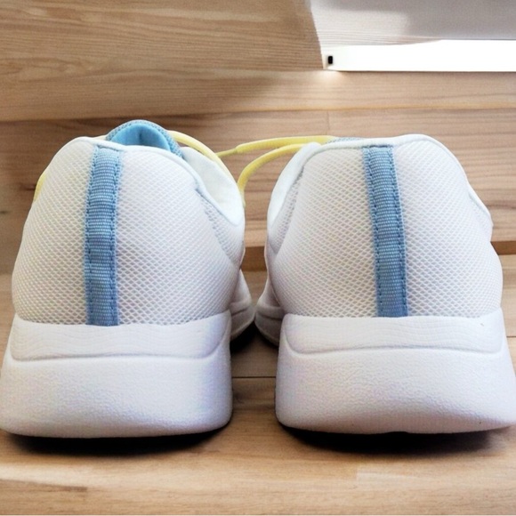 New Athletic Works Mesh Trainer Sneakers - Picture 13 of 16